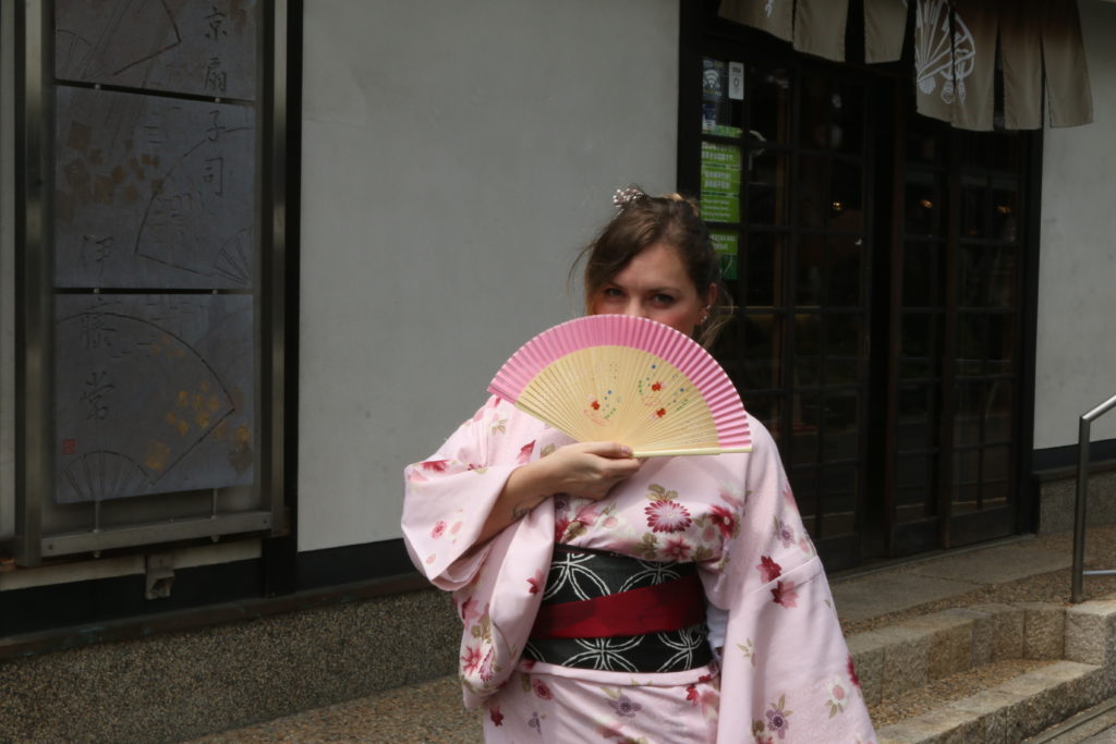 Kimono de Mujer Corto - Geisha – Tienda Tokio